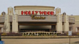 what county is hollywood casino in pennsylvania