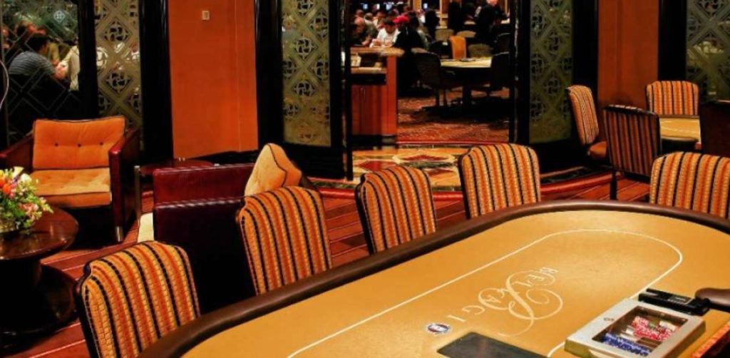 resorts world new york poker room