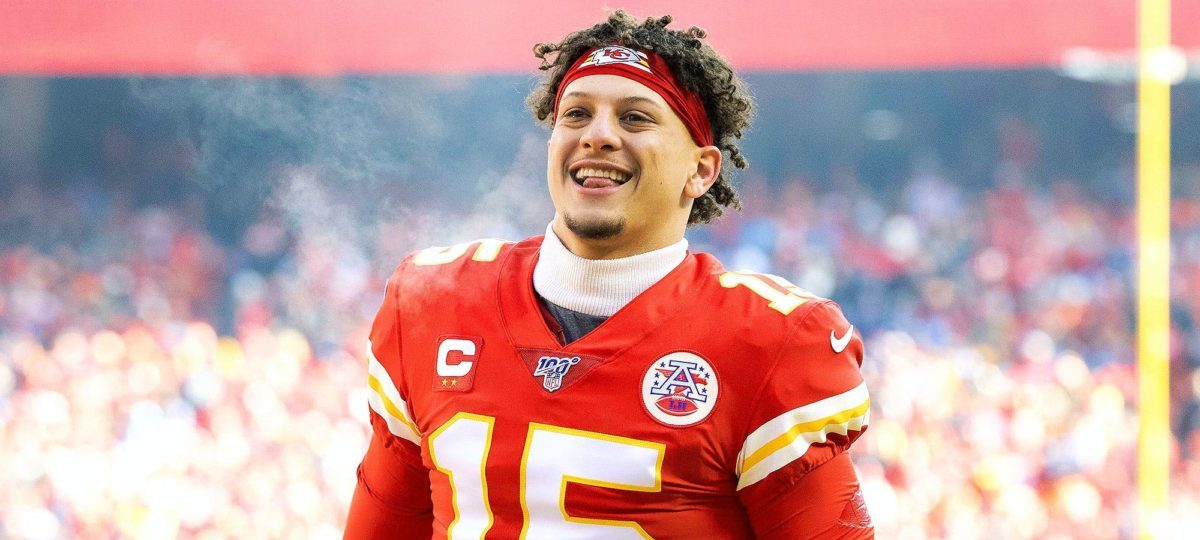 NFL News and Notes Chiefs Sign Mahomes To Record Deal